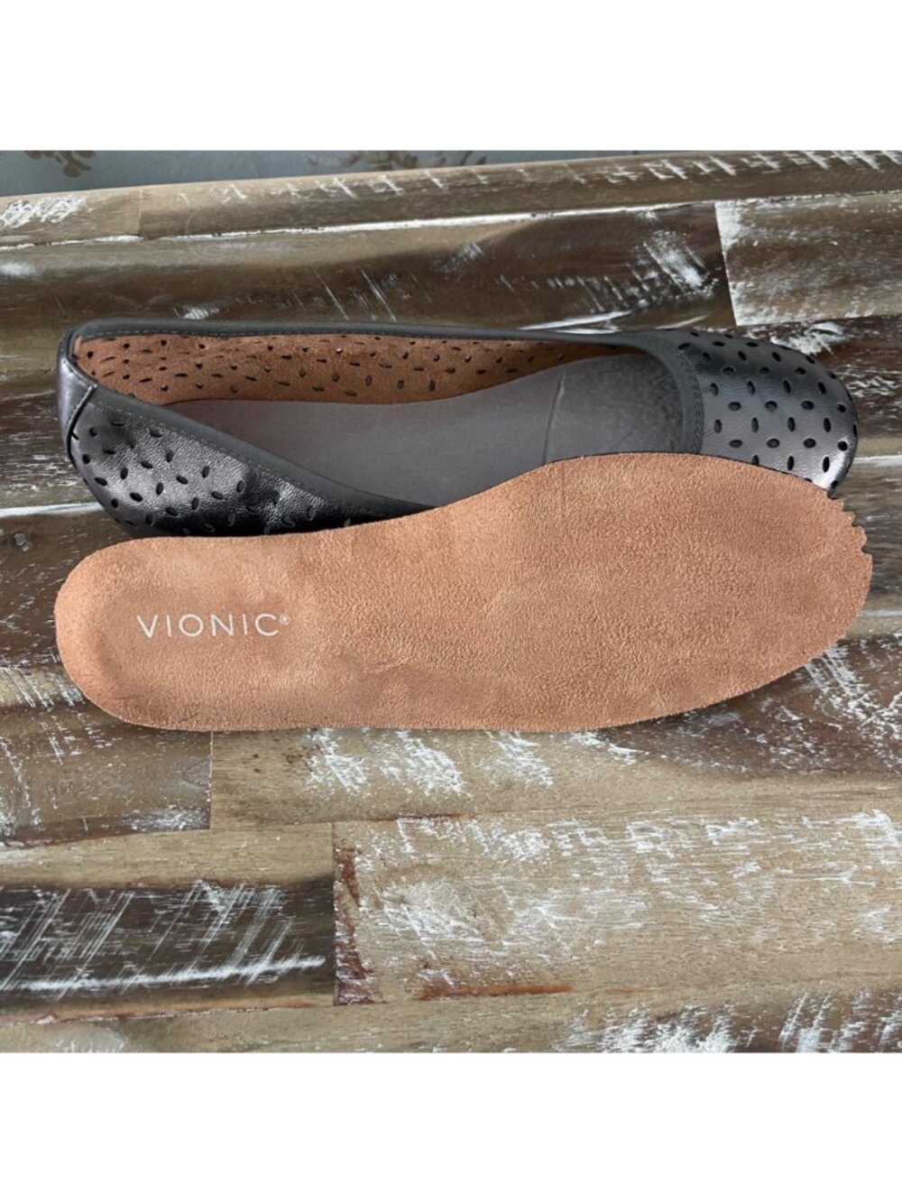 Vionic Womens Robyn II Perforated Leather Ballet Flats 7.5W Metallic Classic - Picture 4 of 14